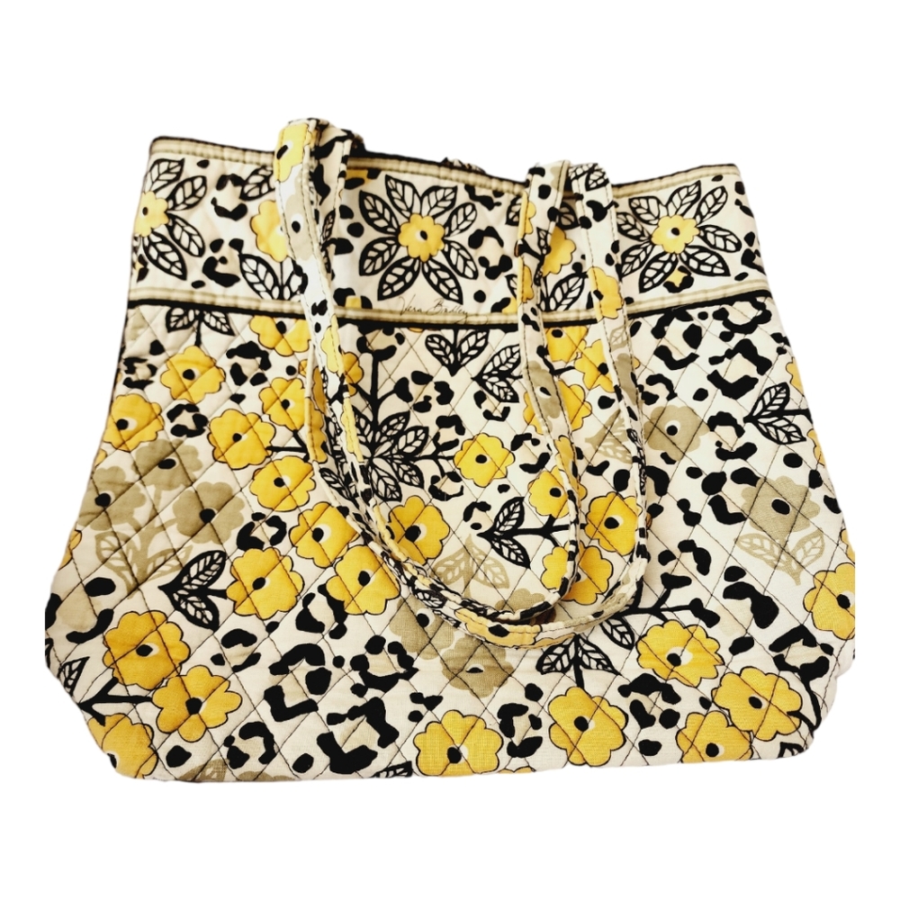 Vera Bradley Shoulder Tote Nice Pre-owned Condition.